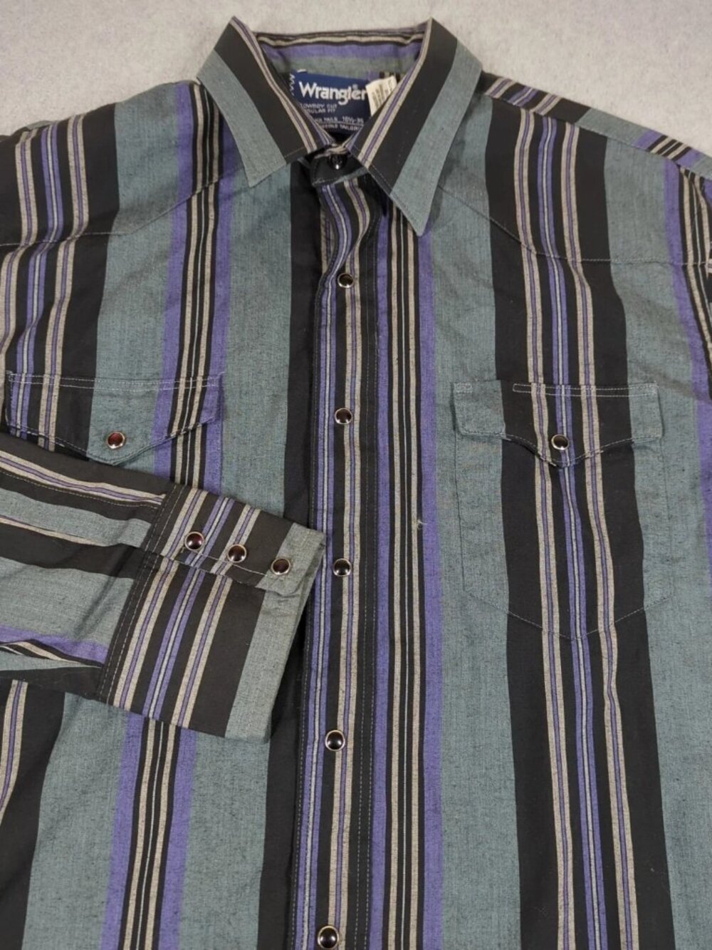 Vintage Wrangler Shirt Men's 16.5 35 Western Pearl Snap Cowboy Cut Made In USA